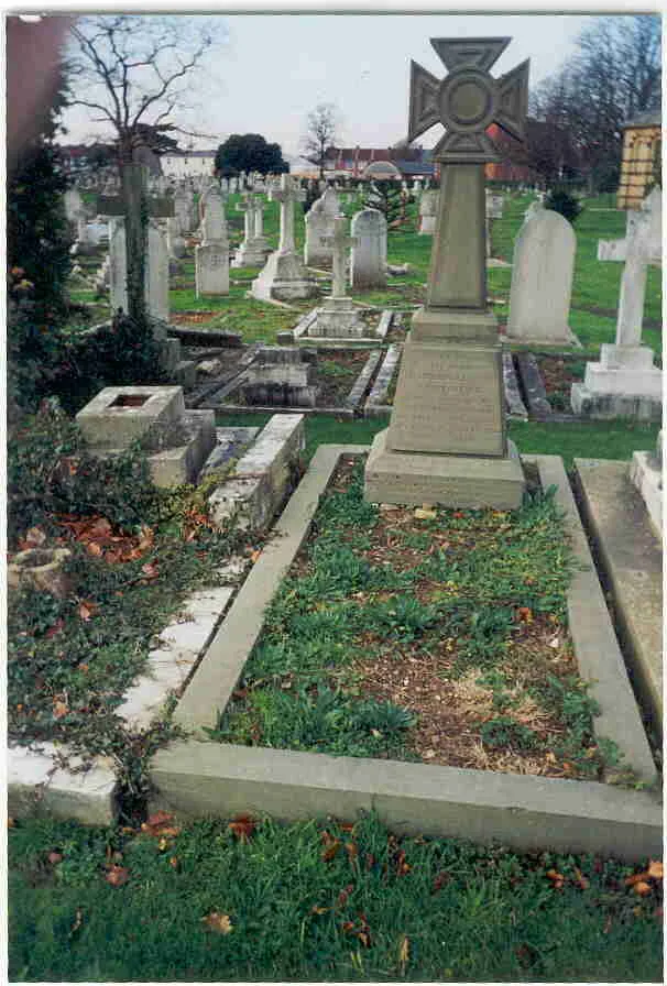 Lt Cochrane VC - Portsmouth Cemetry, Hants