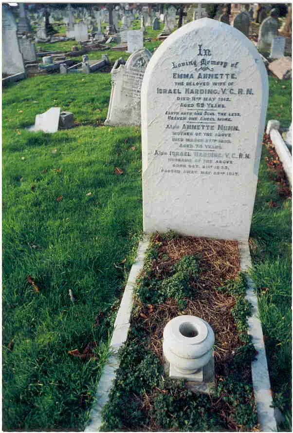Harding VC - Highland Rd Cem, Portsmouth